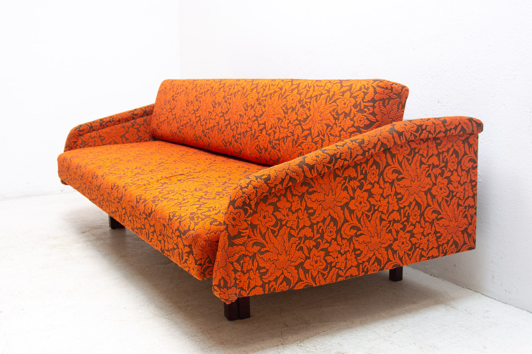 Canapé-lit pliant du milieu du siècle, années 1960, Tchécoslovaquie