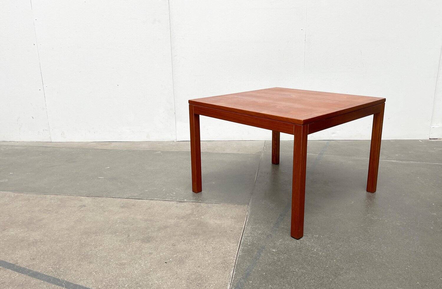 Mid-century teak coffee table from Vejle Möbelfabrik, Denmark, 1960s.