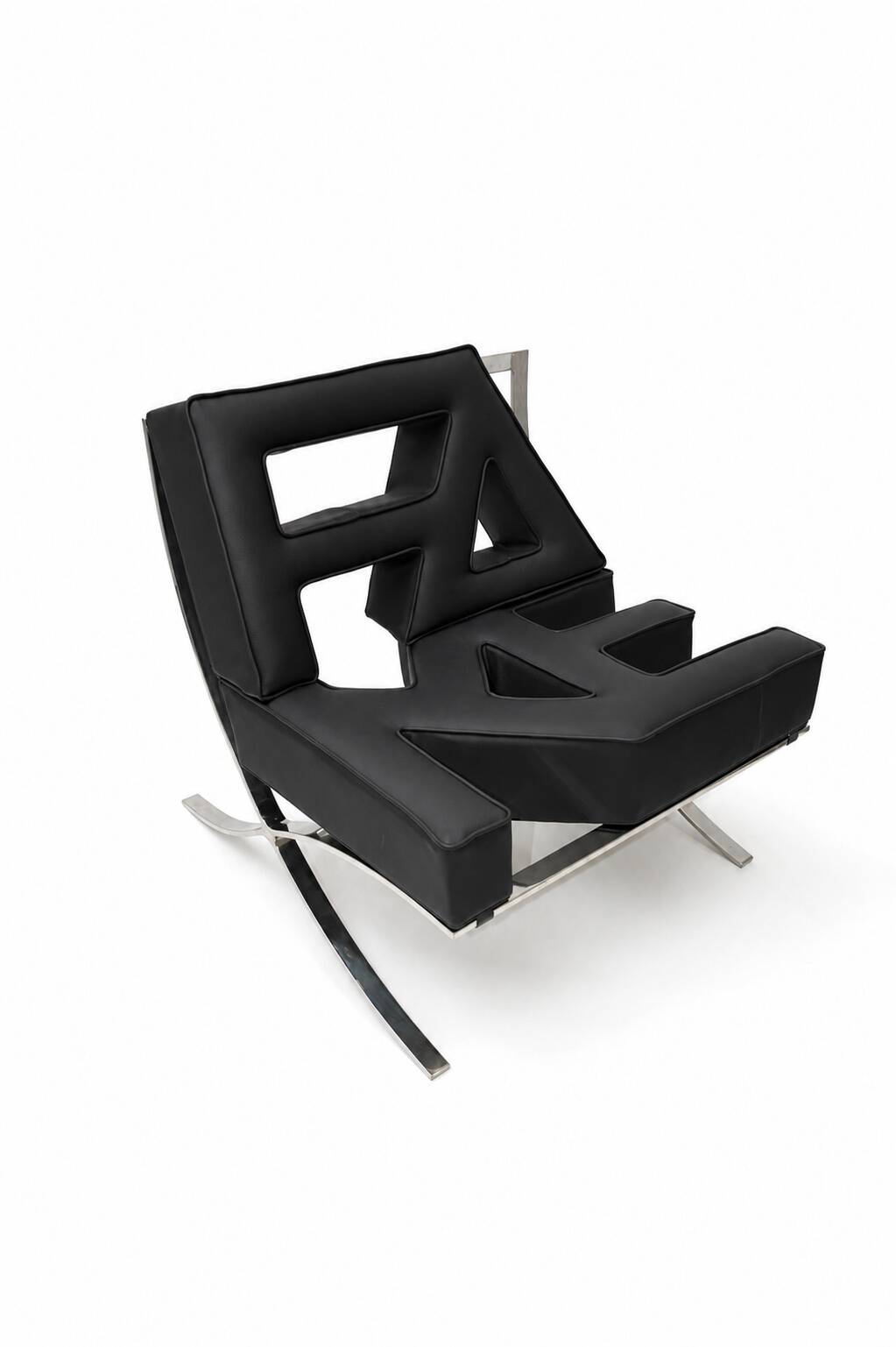 Barcelona-style chaise longue — an exceptional sculptural piece.