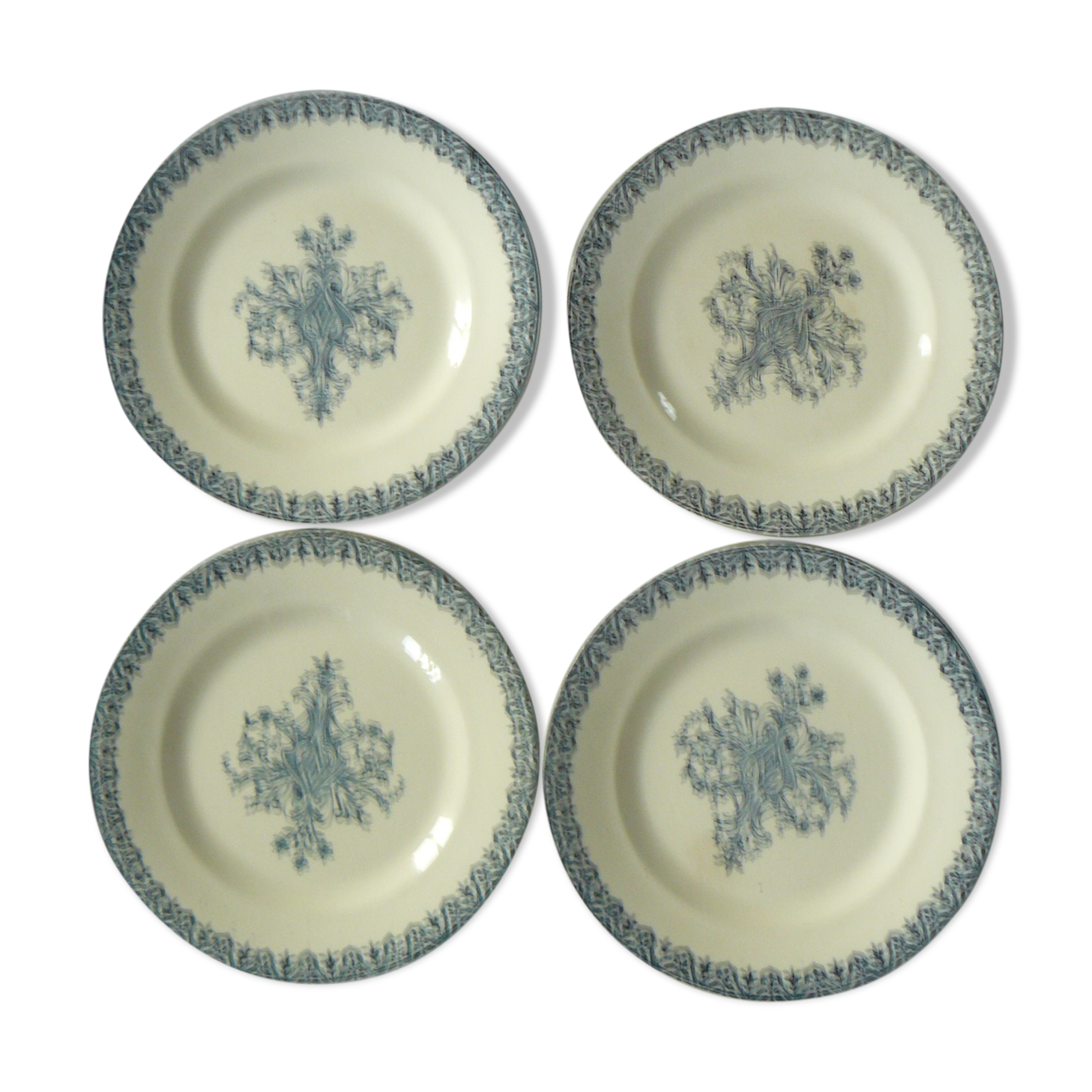 Lot of 4 flat plates Alhambra de Salins iron earth