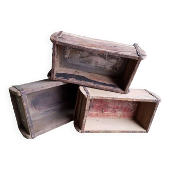 Suite of 3 brick molds