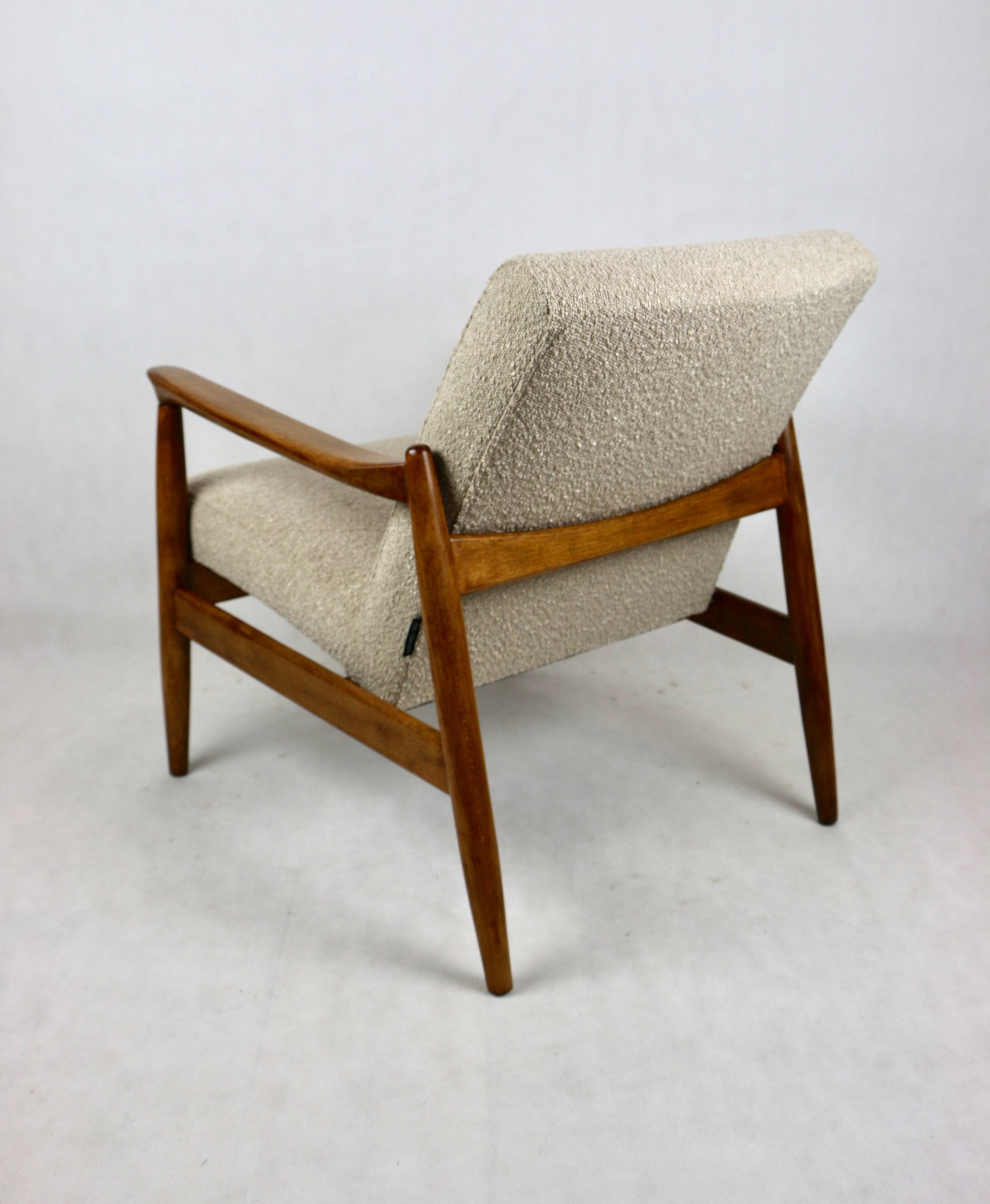 Beige Boucle armchair GFM-64 attributed to Edmund Homa, 1970s