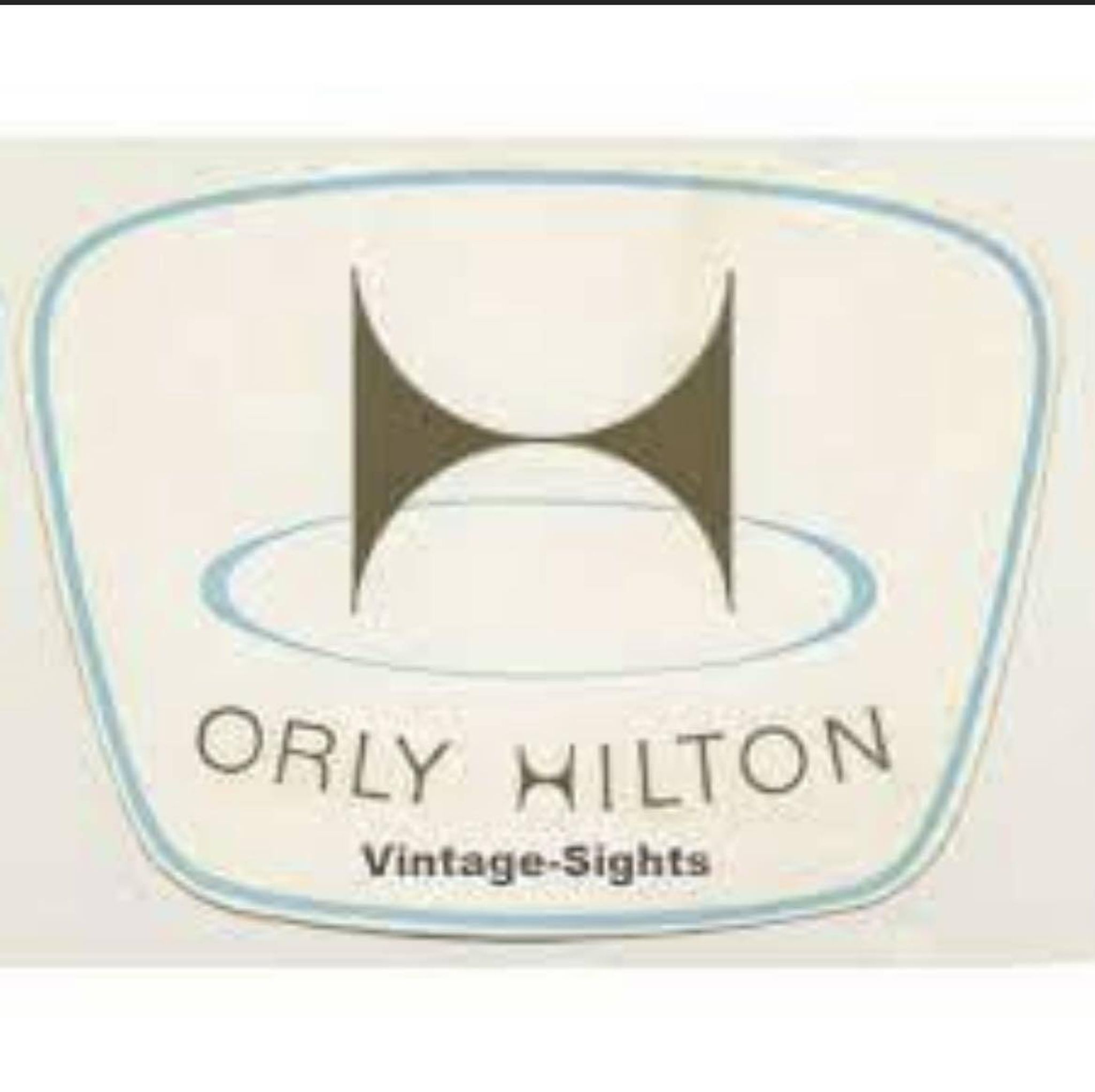 Pair of Loewy wall lights for Hilton, brass and Perspex, France 1965