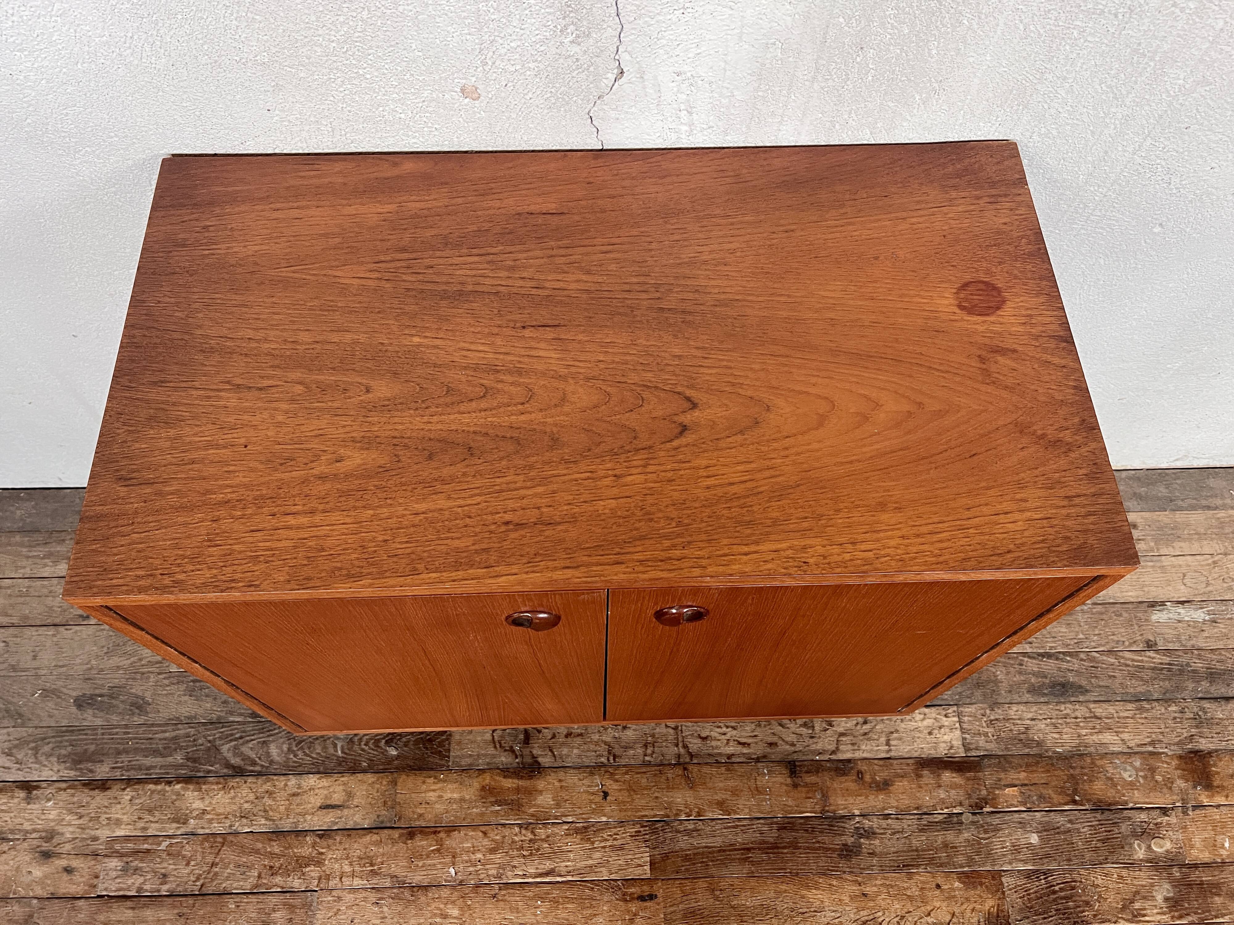 Buffet scandinave en teck 1960