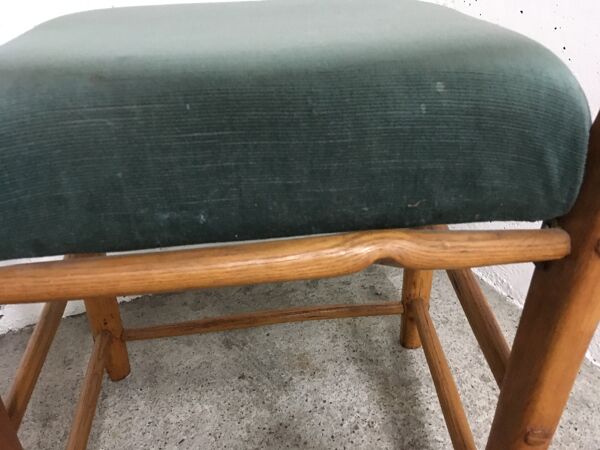 Chaise ancienne en bois