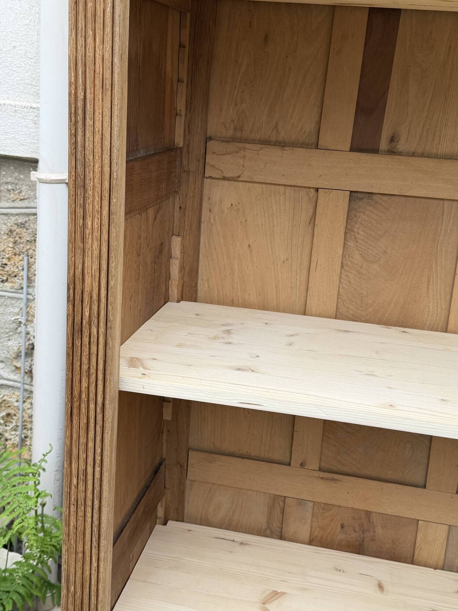 Art Deco bonnetière wardrobe from Paris in raw and solid oak.
