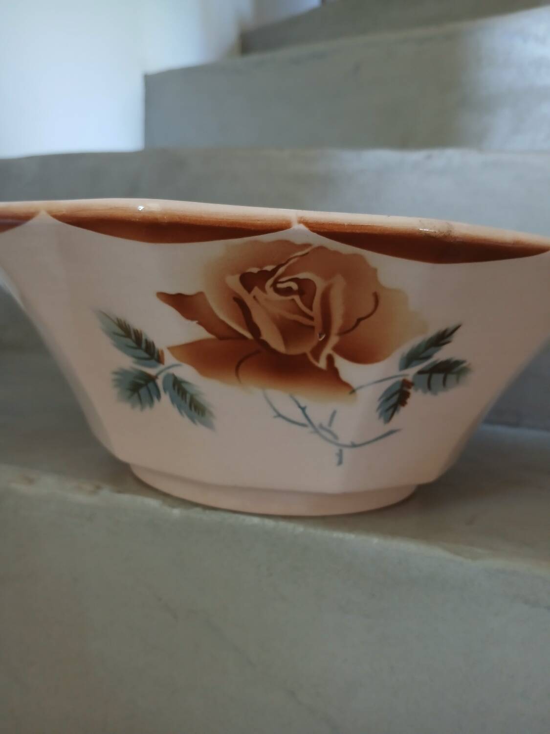 Antique salad bowl from Digoin and Sarreguemines