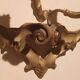 Paire de appliques murales antiques en bois doré du 19ème siècle.