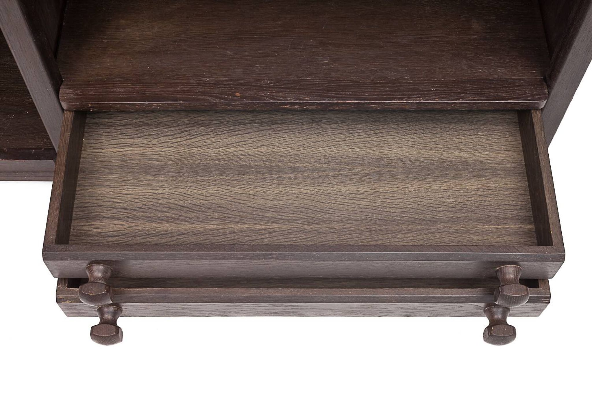 Armoire vitrée Guillerme et Chambron