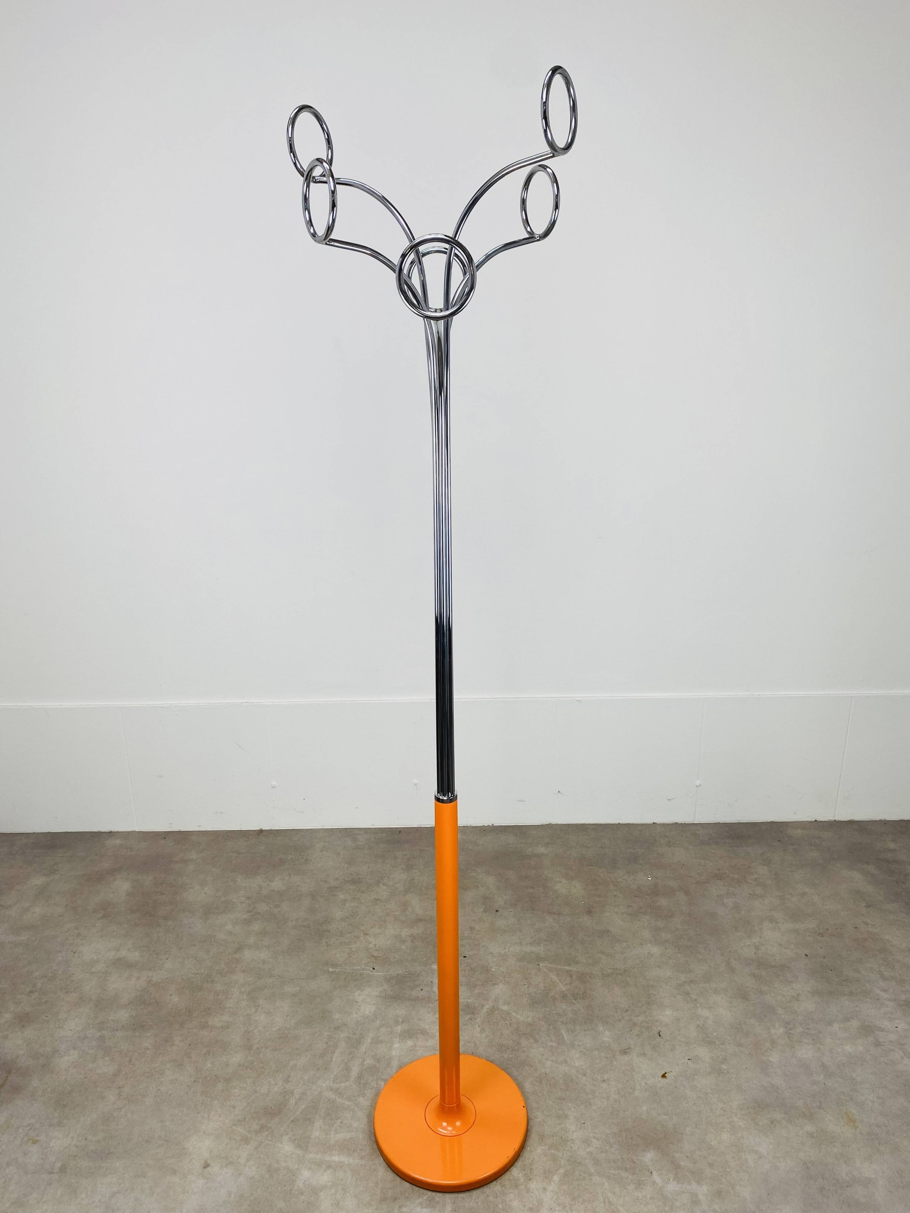 Coat rack 70's orange and chrome by Fase
