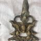 3 patéres anciennes en bronze