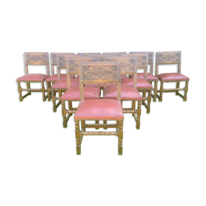 Chaises anciennes rustiques en