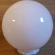 Globe 20cm en verre blanc ancien pour lampe suspension
