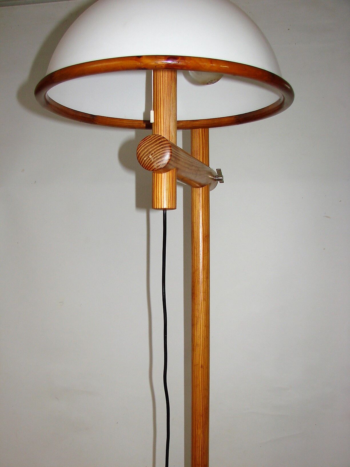 Temde floor lamp, 1970s