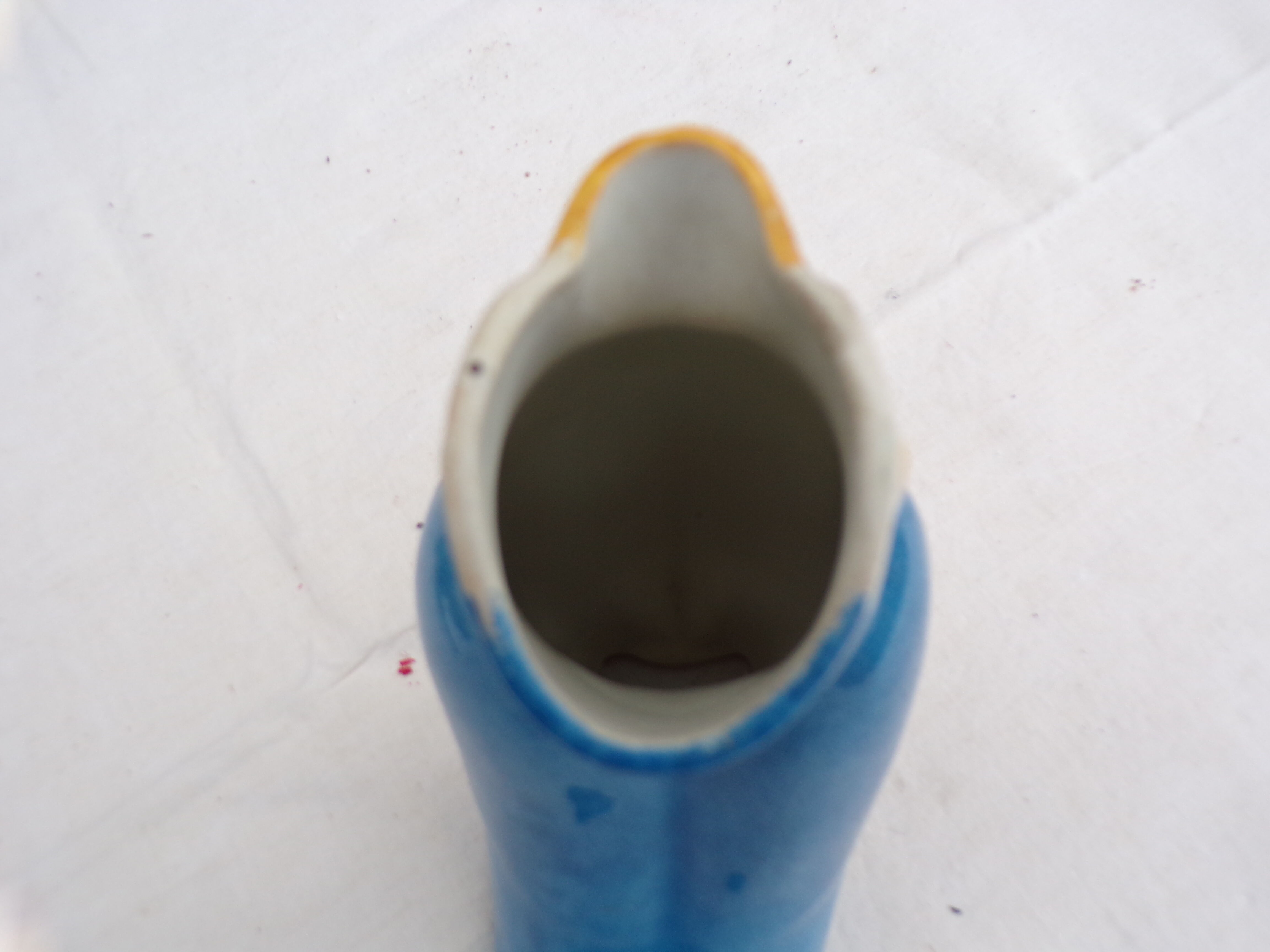 Pitcher Sandoz Havilland Penguin