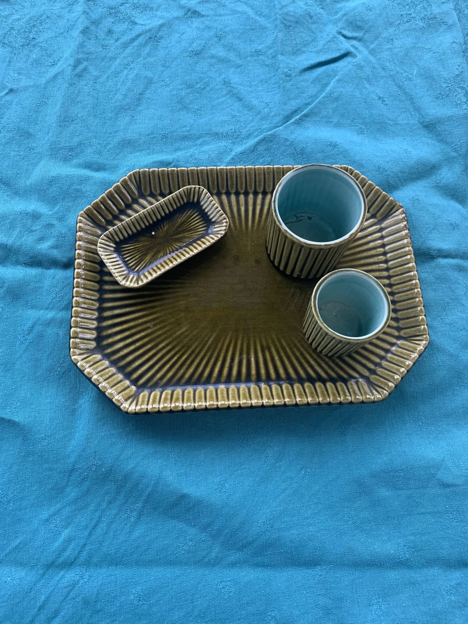 Service slurry art deco composed of a Tray, two pots and a small old and collector's dish