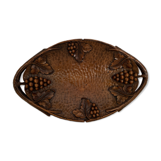 Carved wooden fruit basket or basket, 19th century, grape clusters and vine leaves