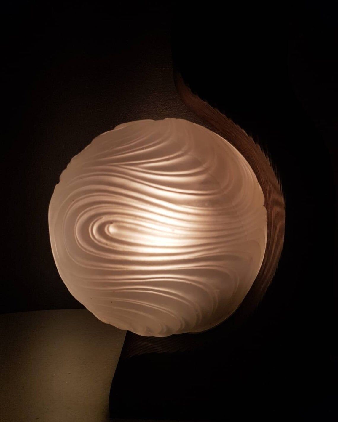 Temde Leuchten 1970s lamp to lay