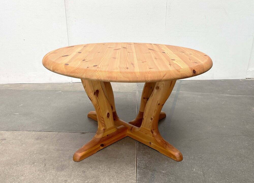 Vintage pine coffee table by Burchardt Nielsen, 1970s.