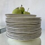 Ensemble assiettes et plats Bazas de Salins 1960