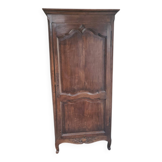 Solid wood bonnetière