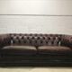 Canapé chesterfield anglais vintage