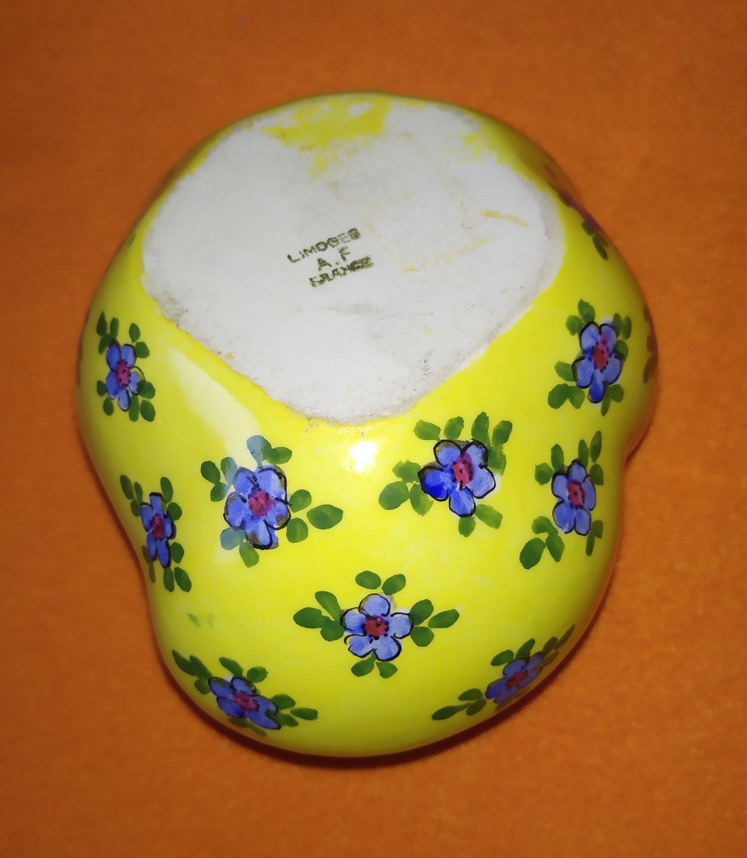 Bouquetière "Panier provençal" Limoges porcelain
