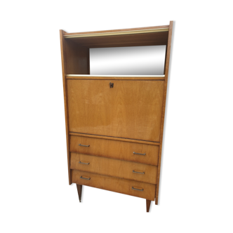 Secretary year 60