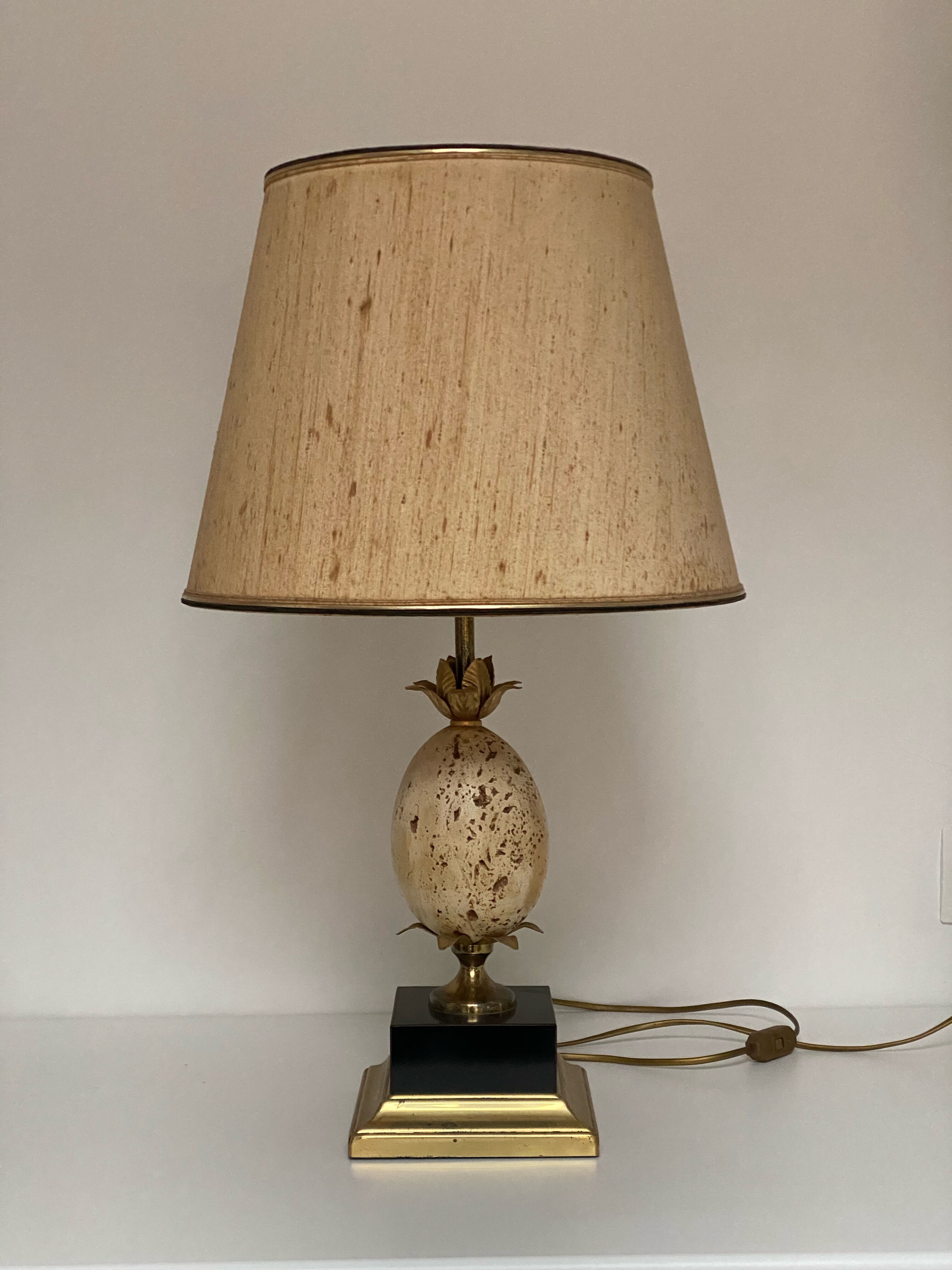 Oxford-style House House Egg Lamp