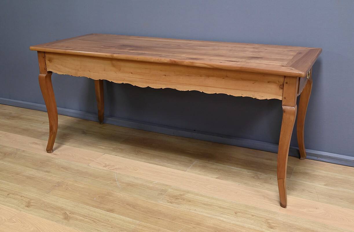 Farmhouse table in blond cherry, Louis XV style – 2nd part of the 19th century