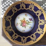 Plat en porcelaine d art A Golse