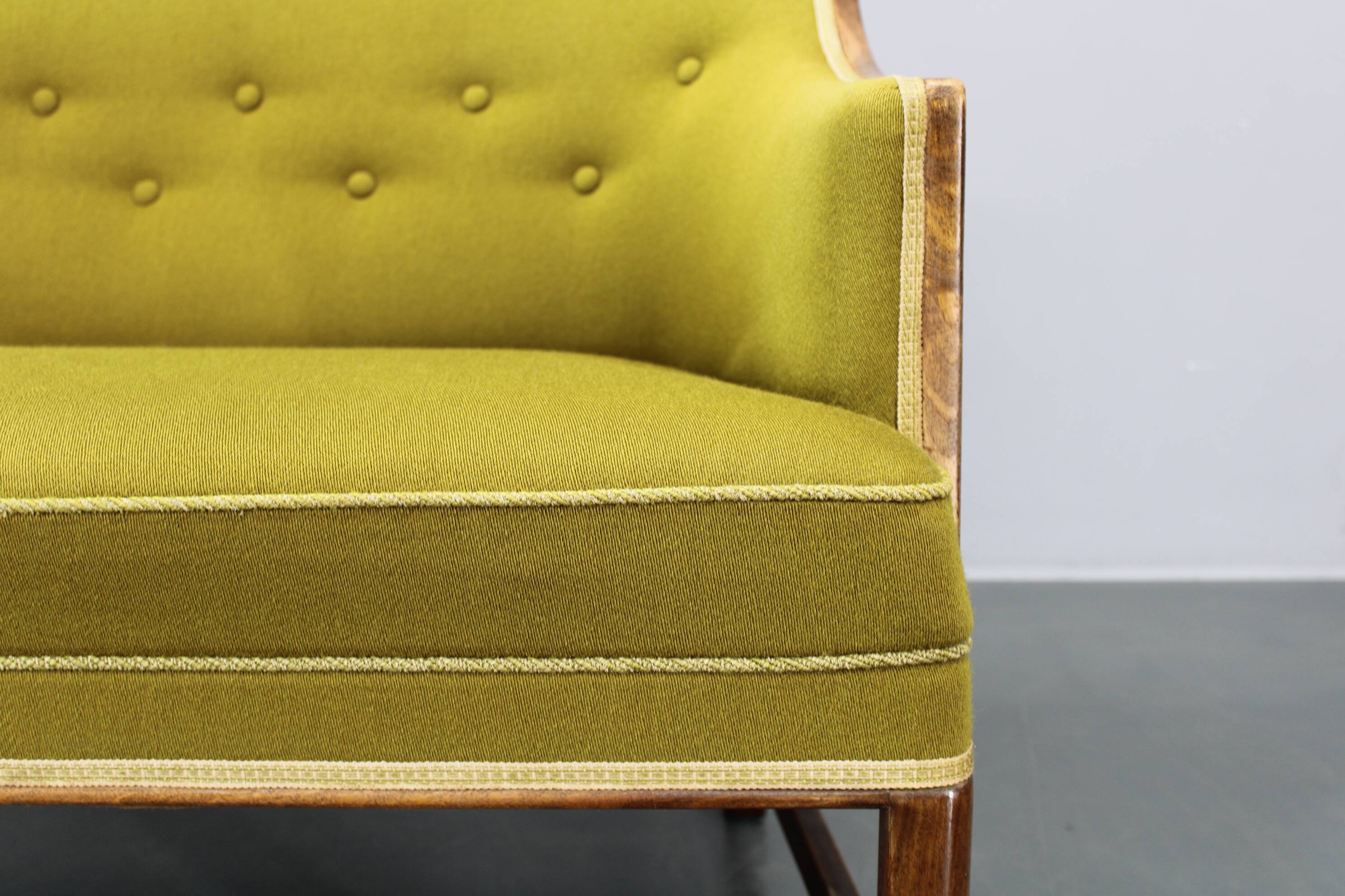 1950s Danish 2-seater sofa by Frits Henningsen