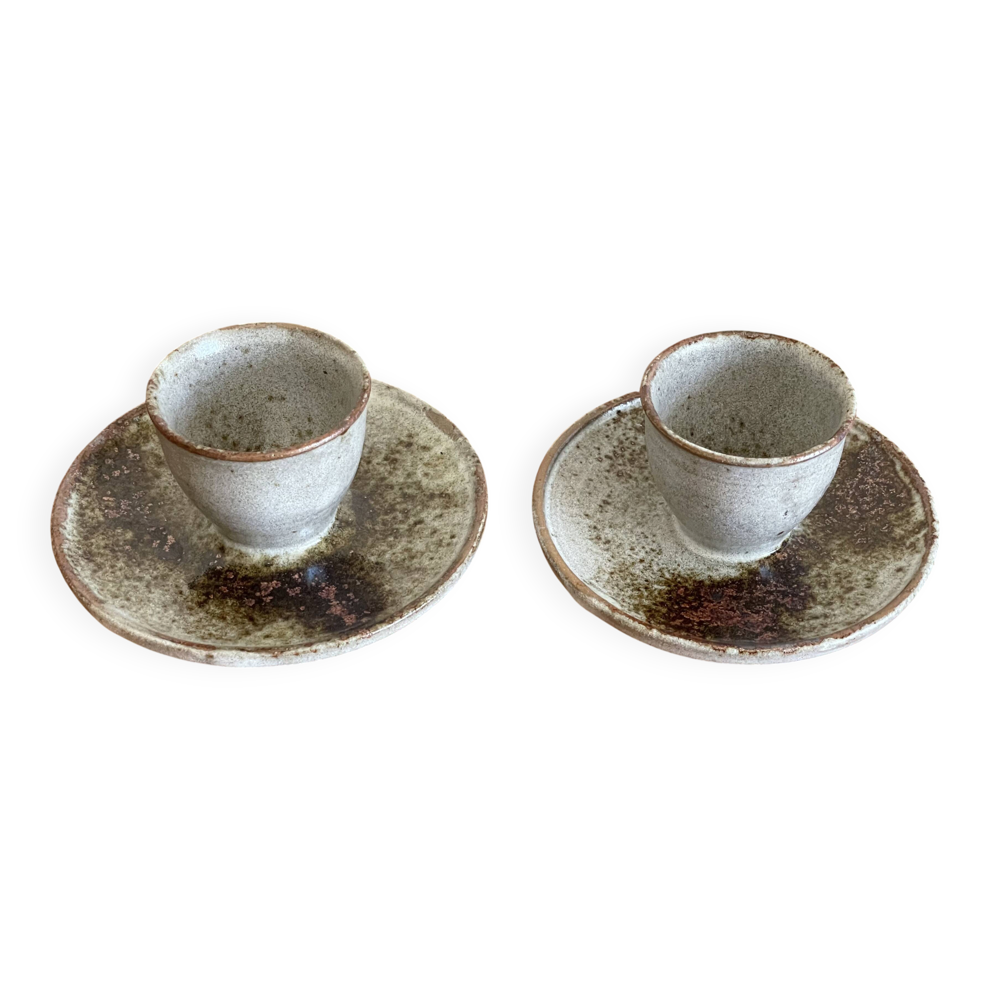 2 stoneware egg cups