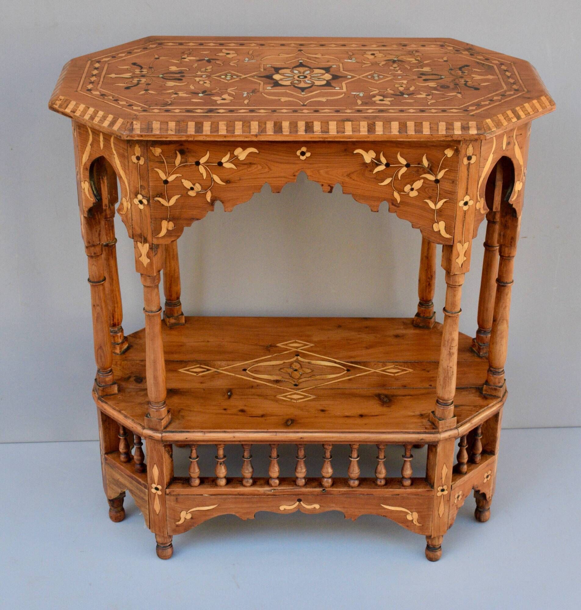 Oriental pedestal table in hexagonal shape made of cedar wood and marquetry