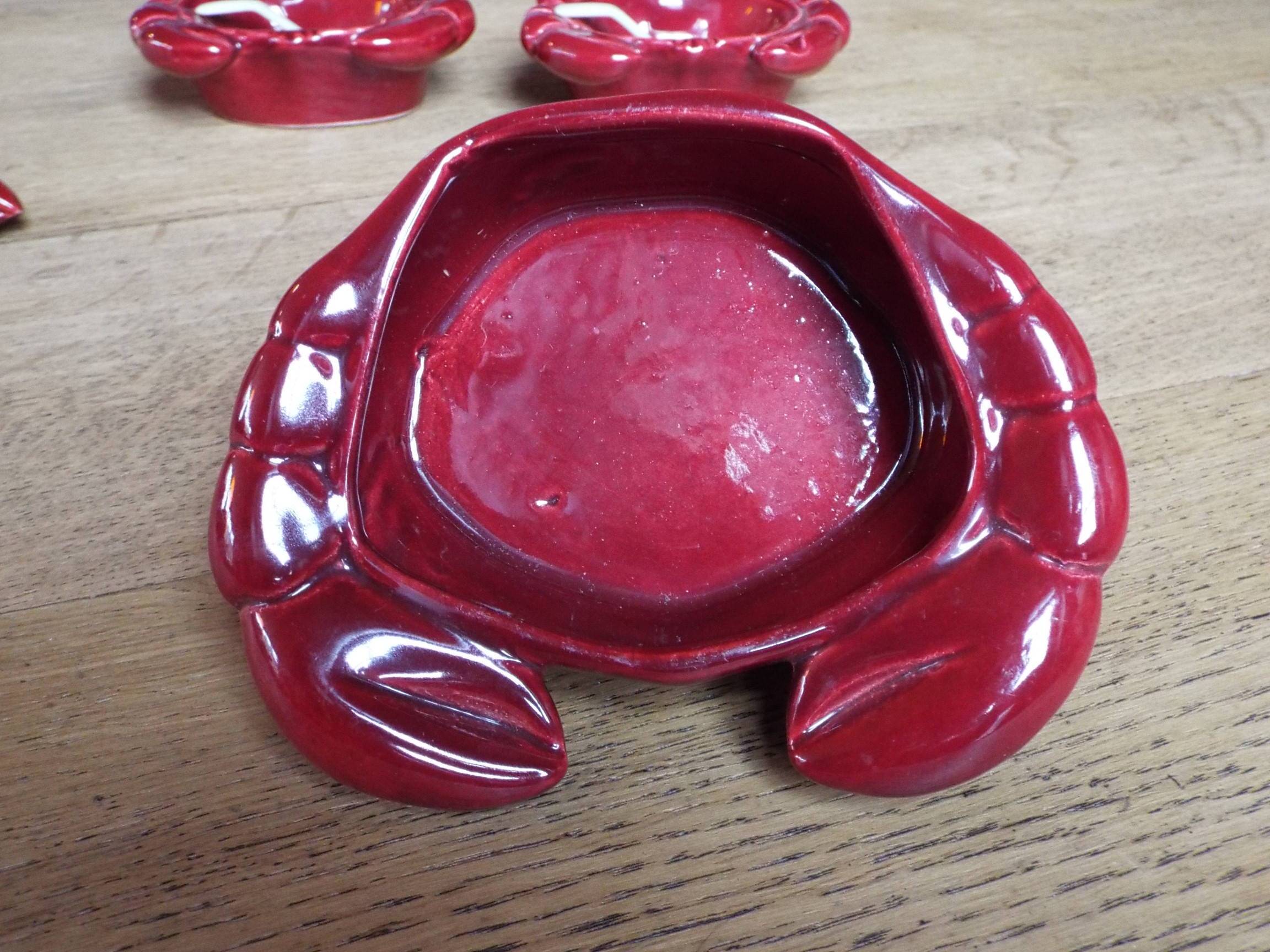 Butter dish Salt shaker Pepper dish