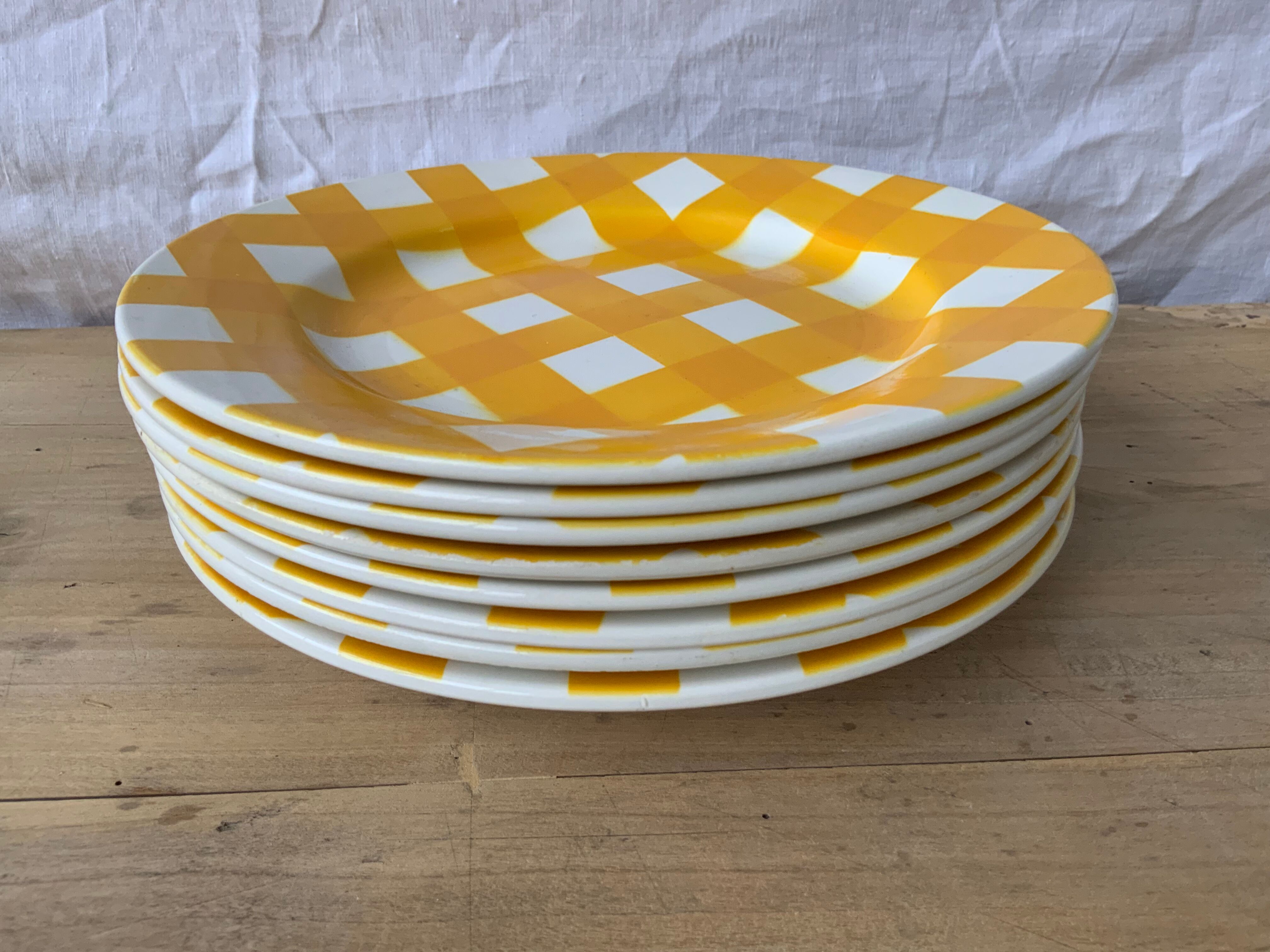 Vintage checkered plates