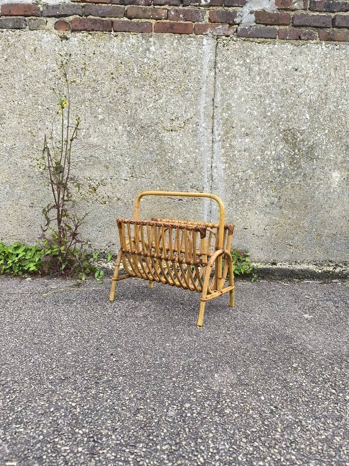Rattan magazine rack 1960