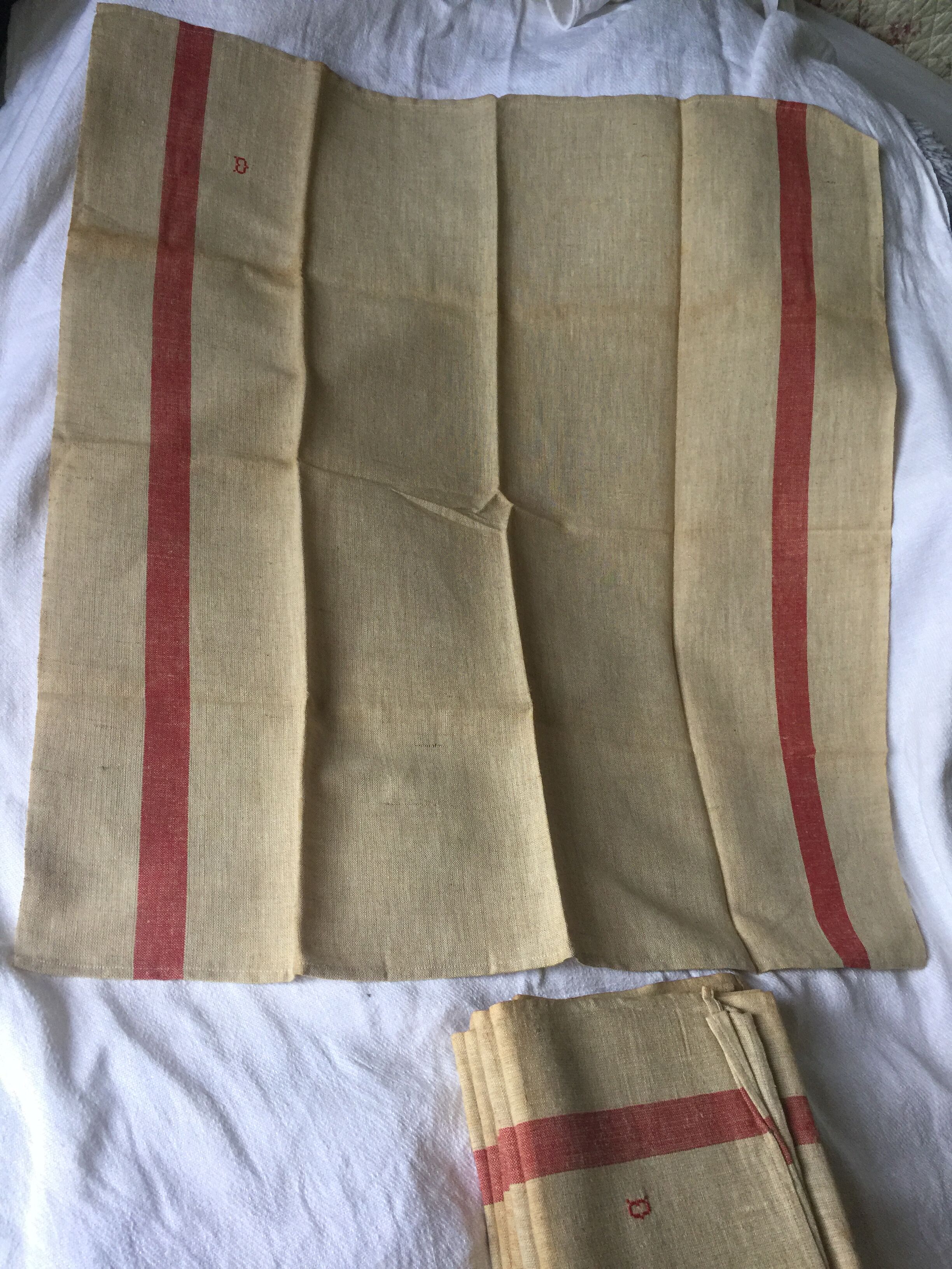 Lot of linen monogrammed towels