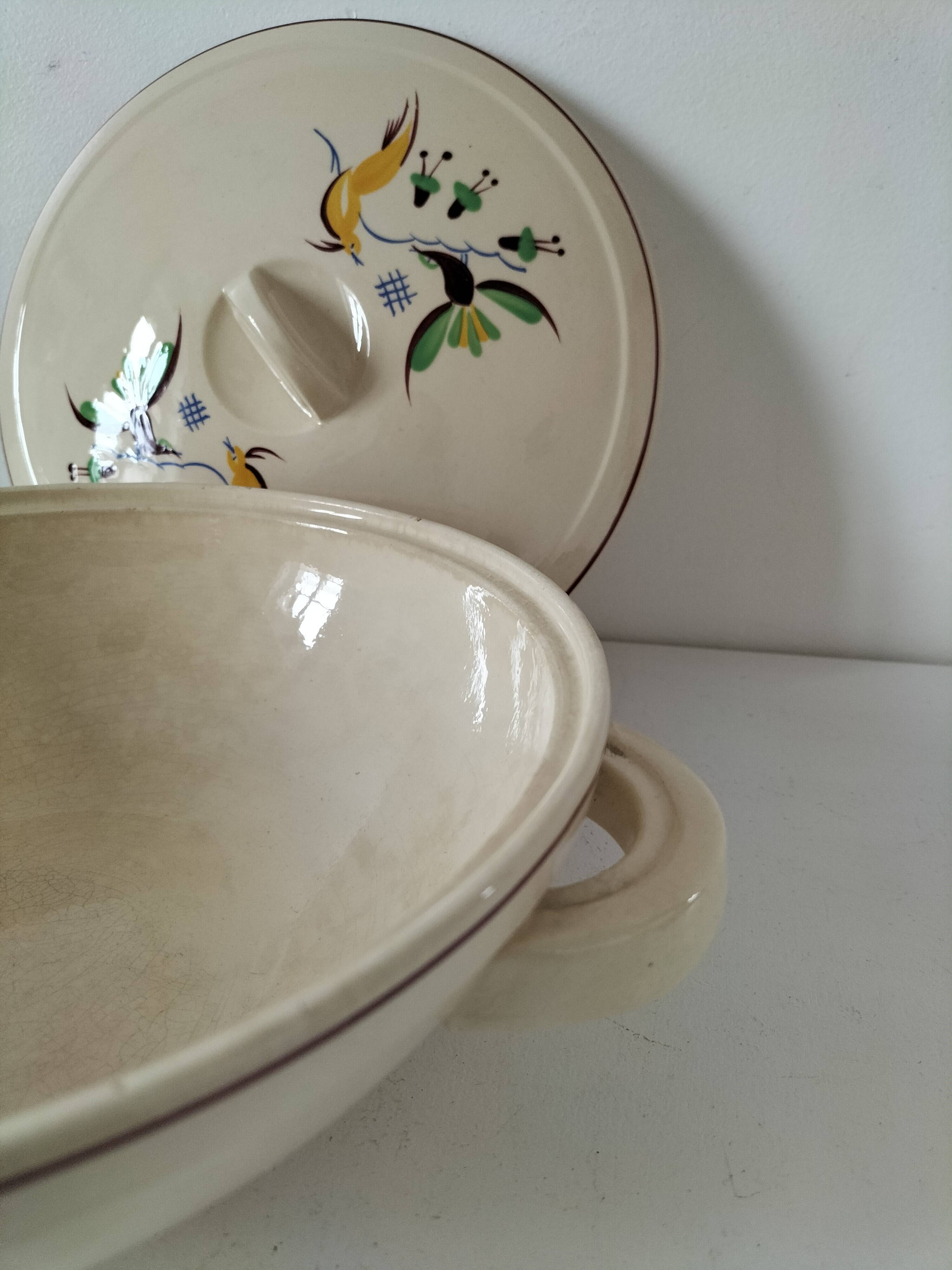 Salins soup tureen, 1940s-50s
