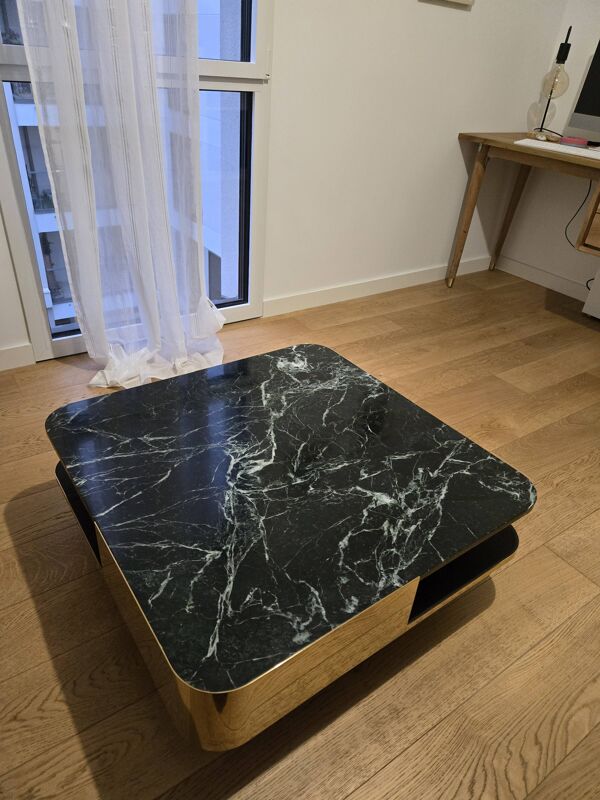 Table basse en marbre vert Red Edition