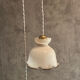 Suspension fleur double en opaline