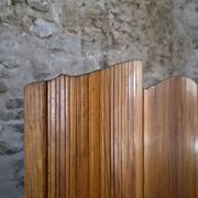 Large French folding screen in pine, room divider, 1950s, attributed to Baumann.