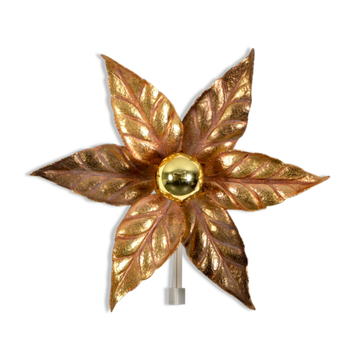 Massive Lighting Applique florale Willy Daro en laiton des années 1970