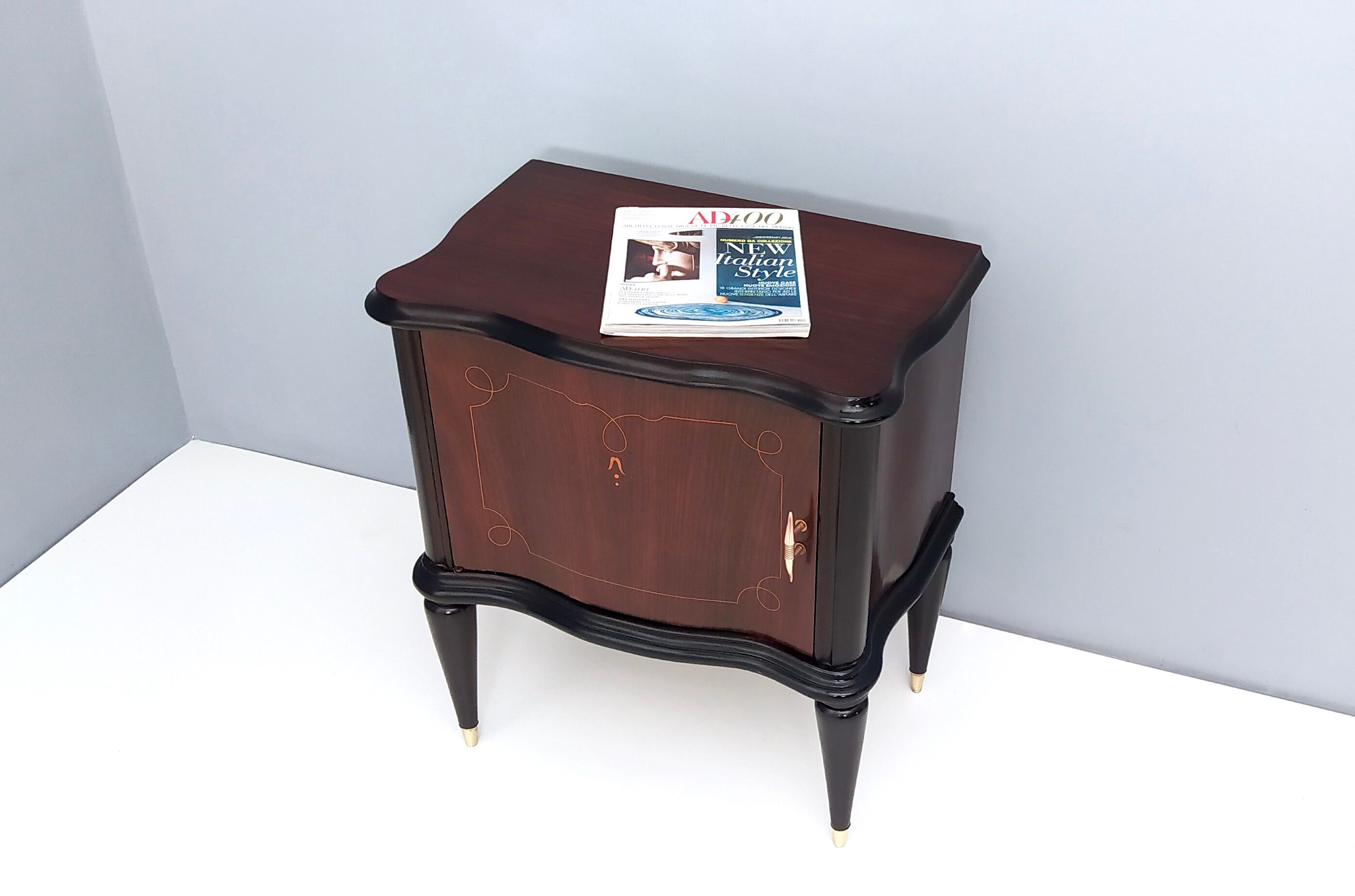 Pair of Mahogany Nightstands with in the Style of Tomaso Buzzi, Italy, 1950s