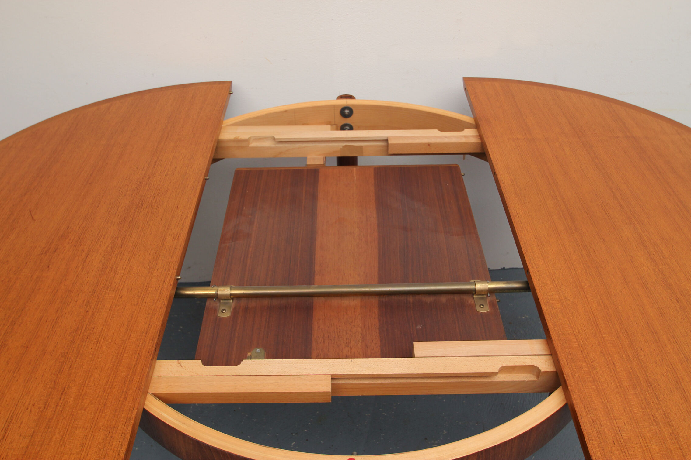 Dining table from Lübke in teak 60