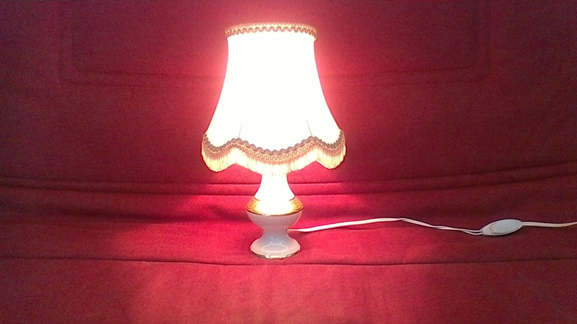 Porcelain bedside lamp