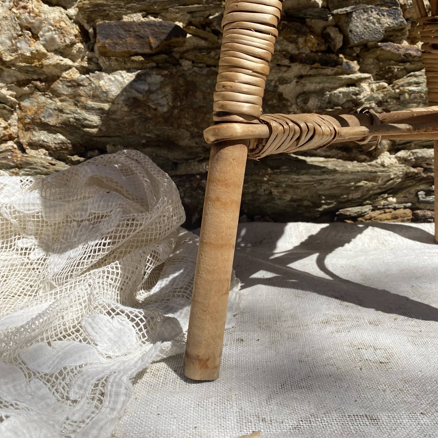 Tabouret en rotin et bois,   années 60