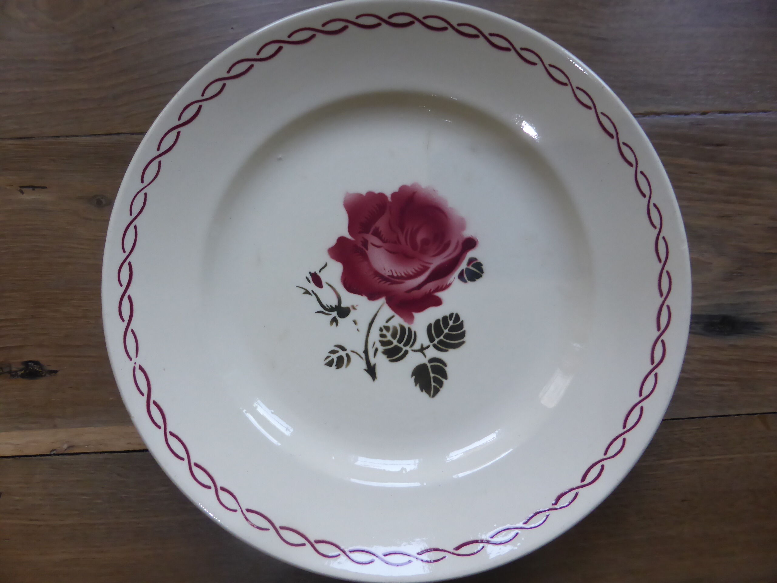 Badonviller model Germaine round serving dish