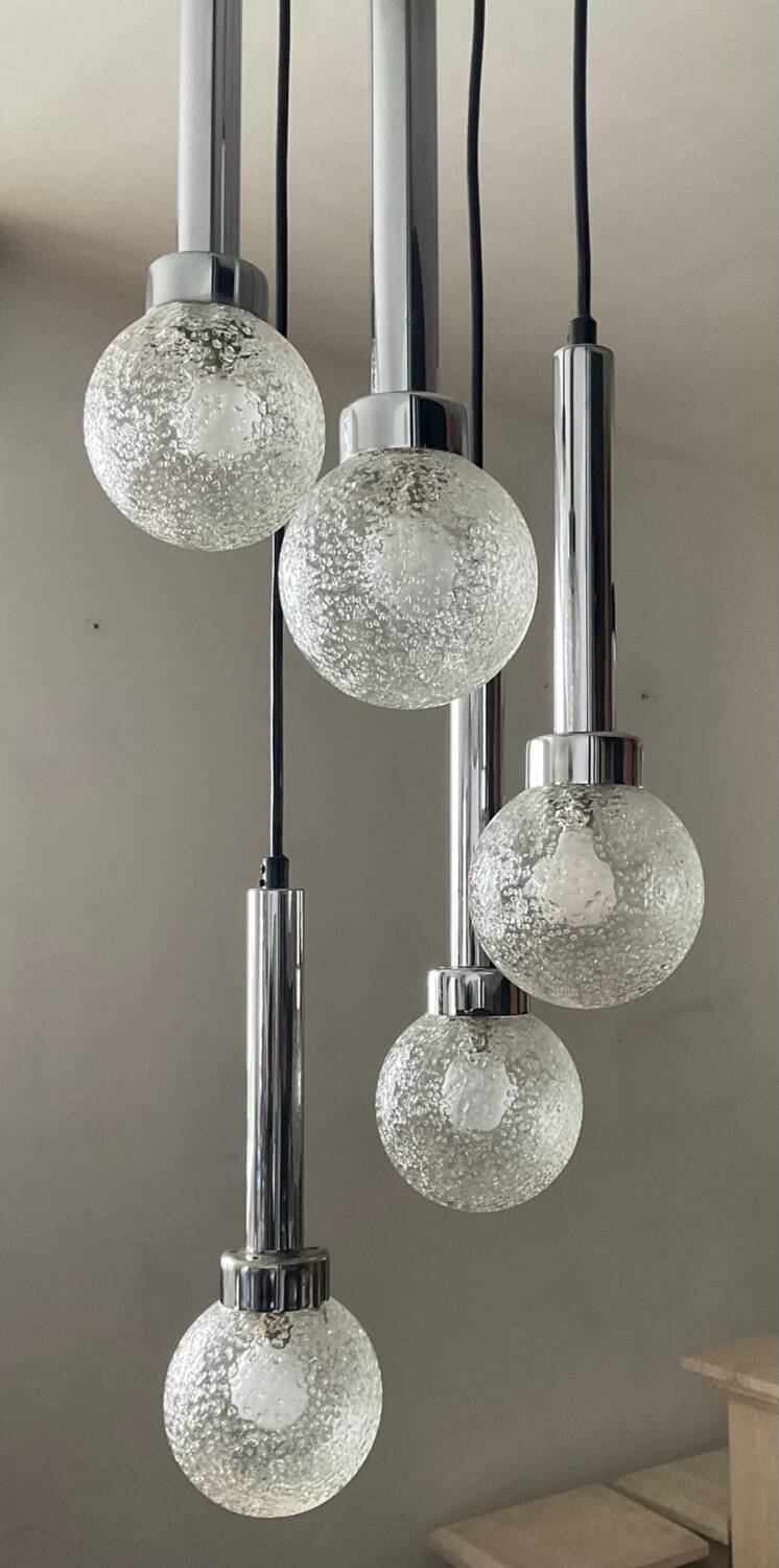 Lustre cascade chrome et verre givré  des années 70