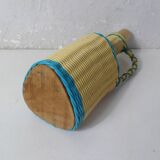 Bouteille en scoubidou vintage